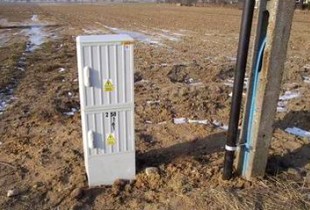 Kablowe przy��cza elektroenergetyczne Niskiego Napi�cia